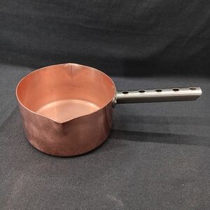 4+ Qt Copper Sugar Pot Dual Spout 2.25mm 8.75" × 4.75" Unmarked Stainless Handle